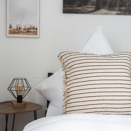 1-4 Gaeste Wohnung W-Lan, Netflix, Amazon, Parken, Arbeitsplatz, 24H Check In ,Vollausgestattet Kueche, Handtuecher Seife U,V,M Fuer Geschaeftsreisende, Paare, Familien , Datteln Zewnętrze zdjęcie